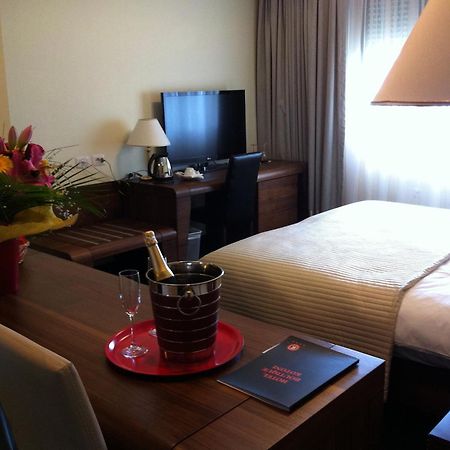 Boutique Hotel Kotoni Tiranë Ngoại thất bức ảnh