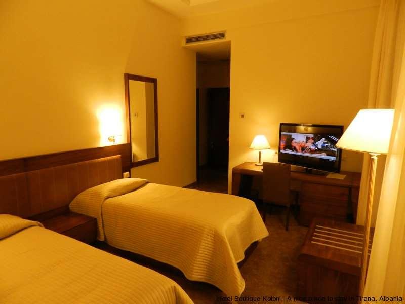 Boutique Hotel Kotoni Tiranë Phòng bức ảnh