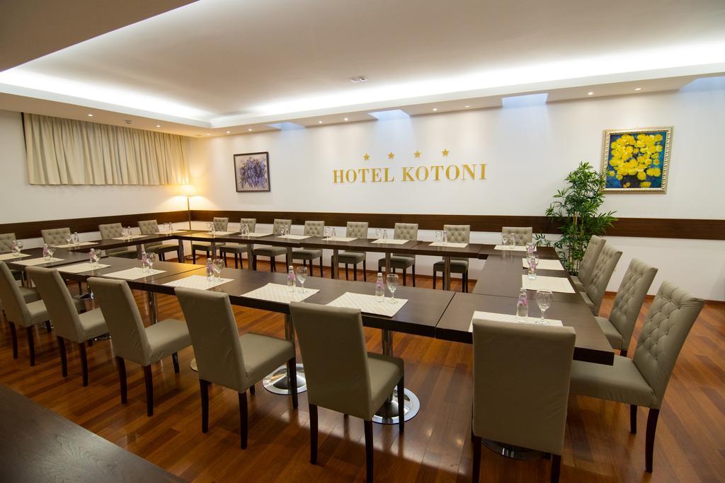 Boutique Hotel Kotoni Tiranë Ngoại thất bức ảnh