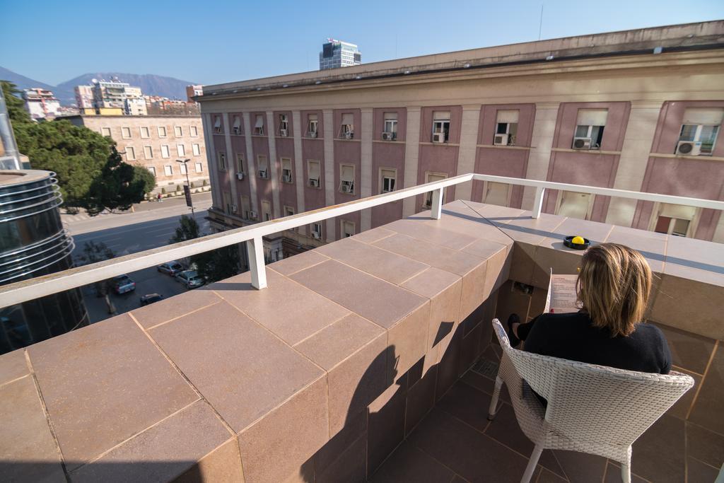 Boutique Hotel Kotoni Tiranë Ngoại thất bức ảnh